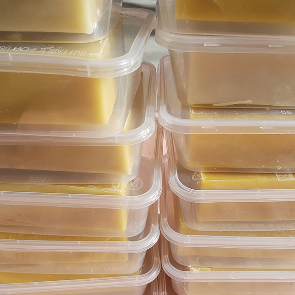 Beeswax-Block